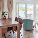 2 Bedroom In *