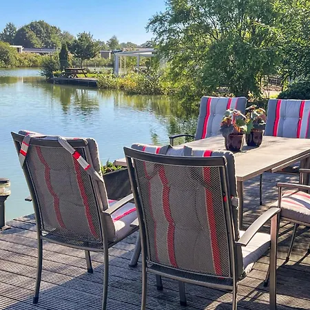 2 Bedroom In Сasa de vacaciones Molenschot